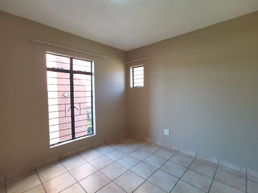 To Let 2 Bedroom Property for Rent in Nelspruit Ext 29 Mpumalanga