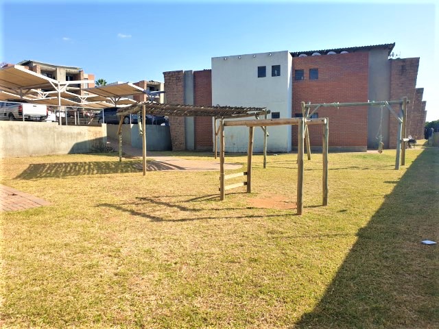 To Let 2 Bedroom Property for Rent in Nelspruit Ext 29 Mpumalanga