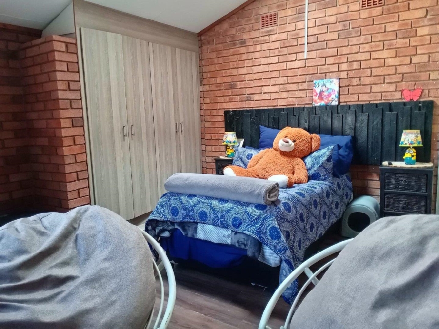 4 Bedroom Property for Sale in Secunda Mpumalanga