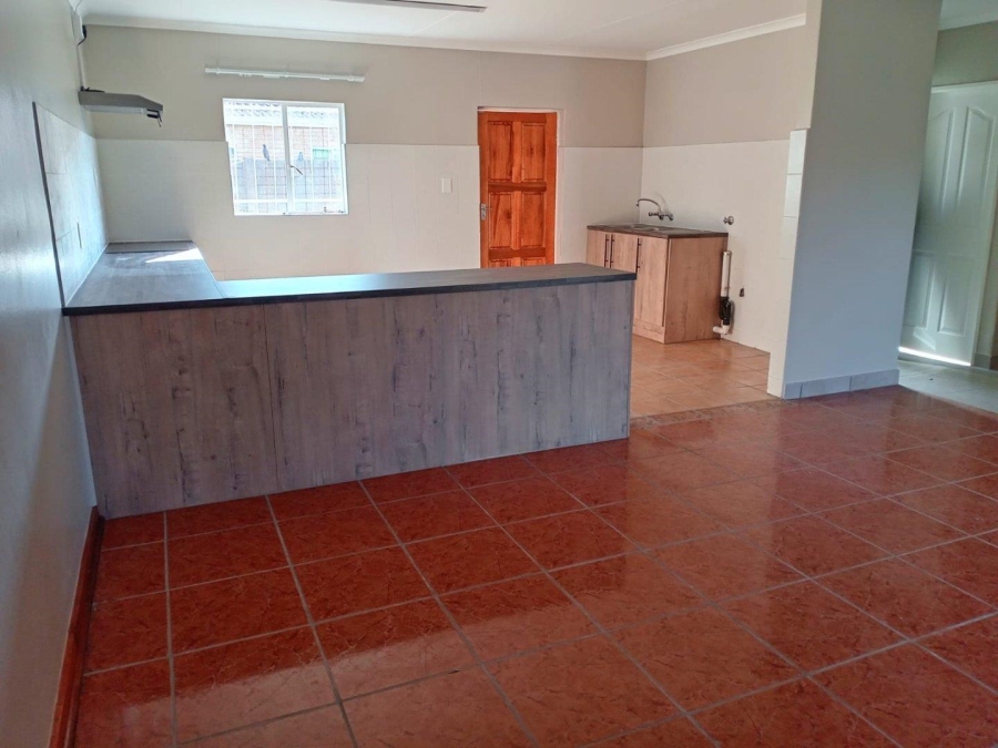 To Let 4 Bedroom Property for Rent in Sunset Park Mpumalanga