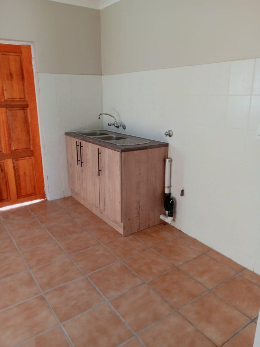 To Let 4 Bedroom Property for Rent in Sunset Park Mpumalanga