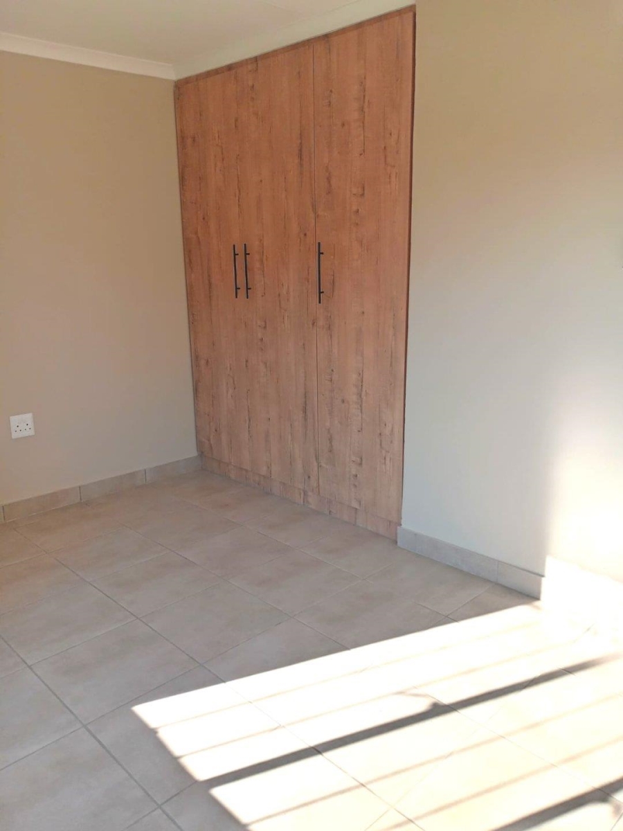 To Let 4 Bedroom Property for Rent in Sunset Park Mpumalanga