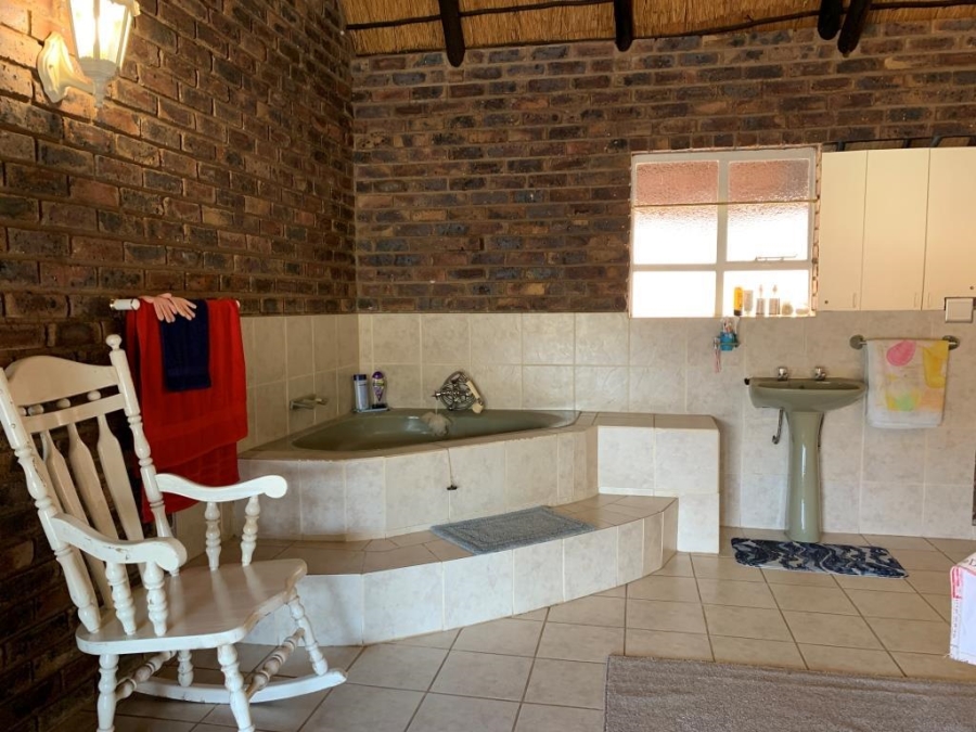 2 Bedroom Property for Sale in Kranspoort Mpumalanga