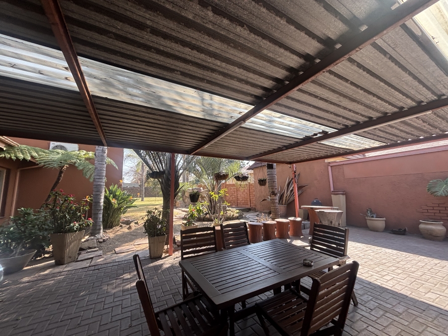 5 Bedroom Property for Sale in Die Heuwel Mpumalanga