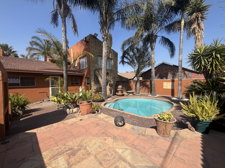 5 Bedroom Property for Sale in Die Heuwel Mpumalanga