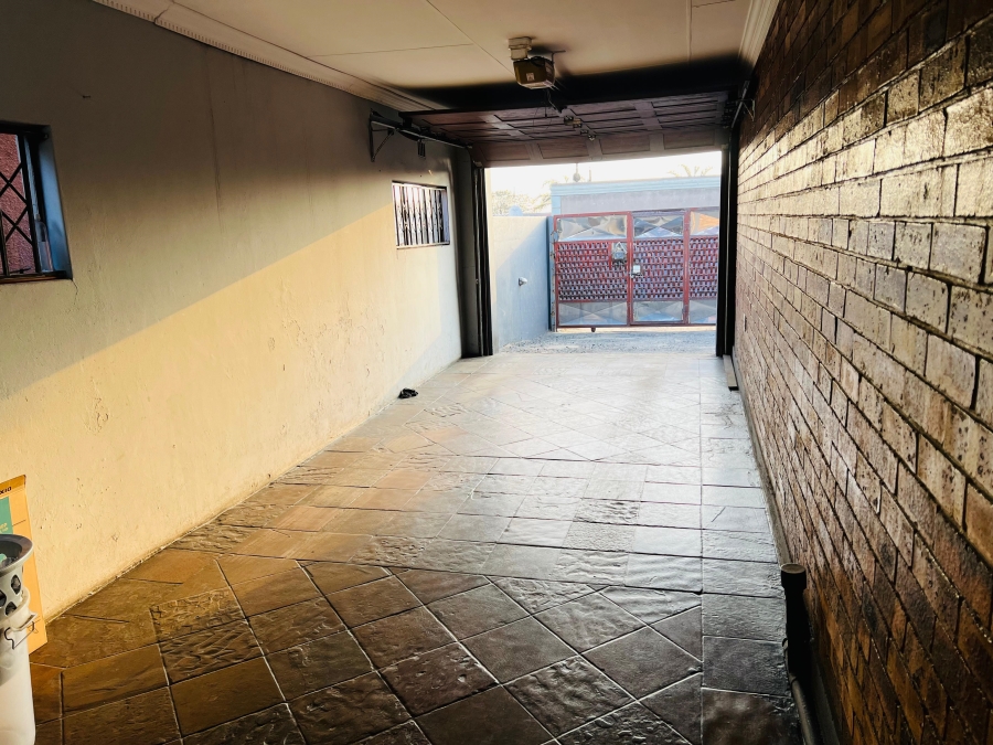 4 Bedroom Property for Sale in Ackerville Mpumalanga