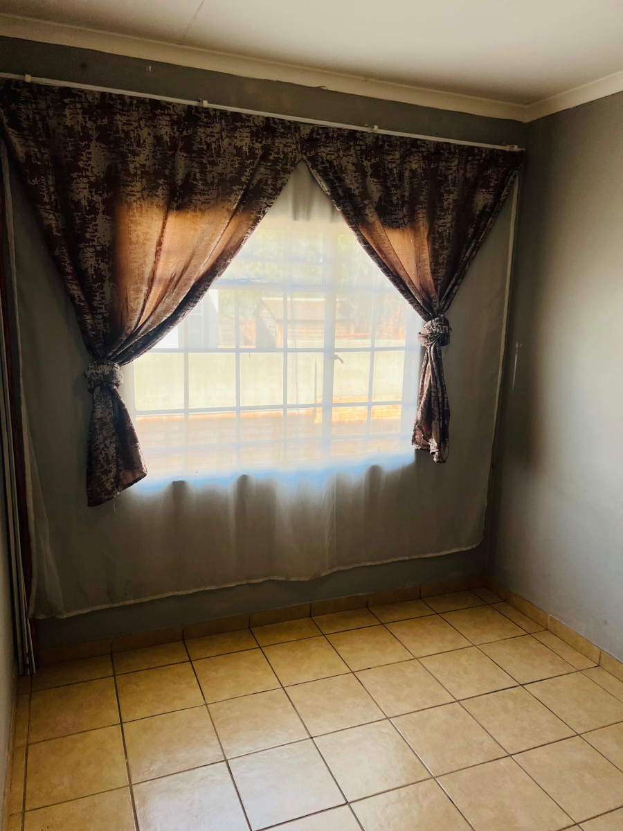 2 Bedroom Property for Sale in Duvha Park Mpumalanga