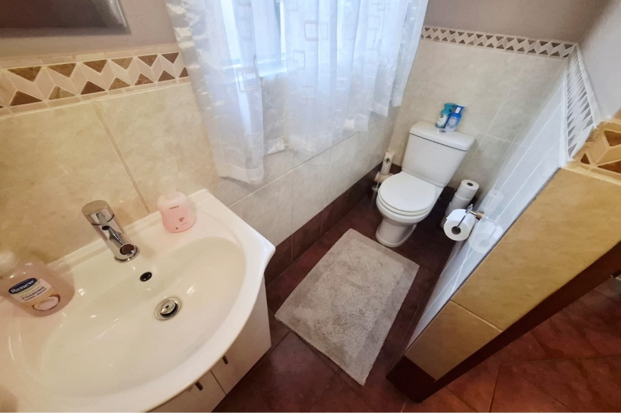 4 Bedroom Property for Sale in Clubville Mpumalanga
