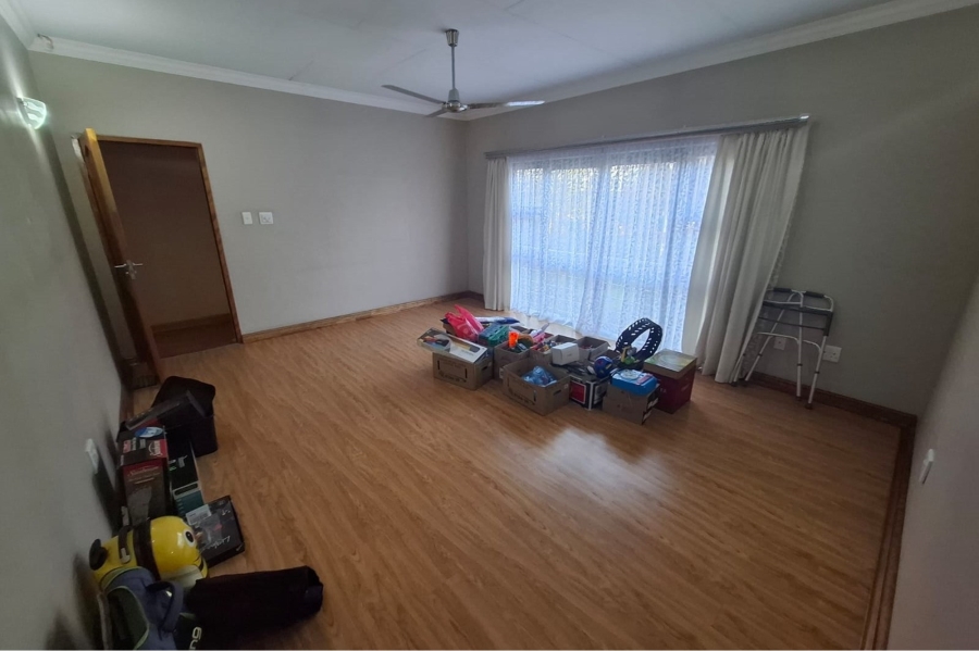 4 Bedroom Property for Sale in Clubville Mpumalanga