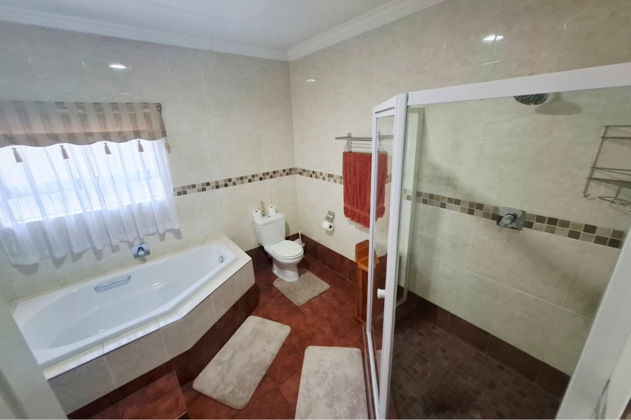 4 Bedroom Property for Sale in Clubville Mpumalanga