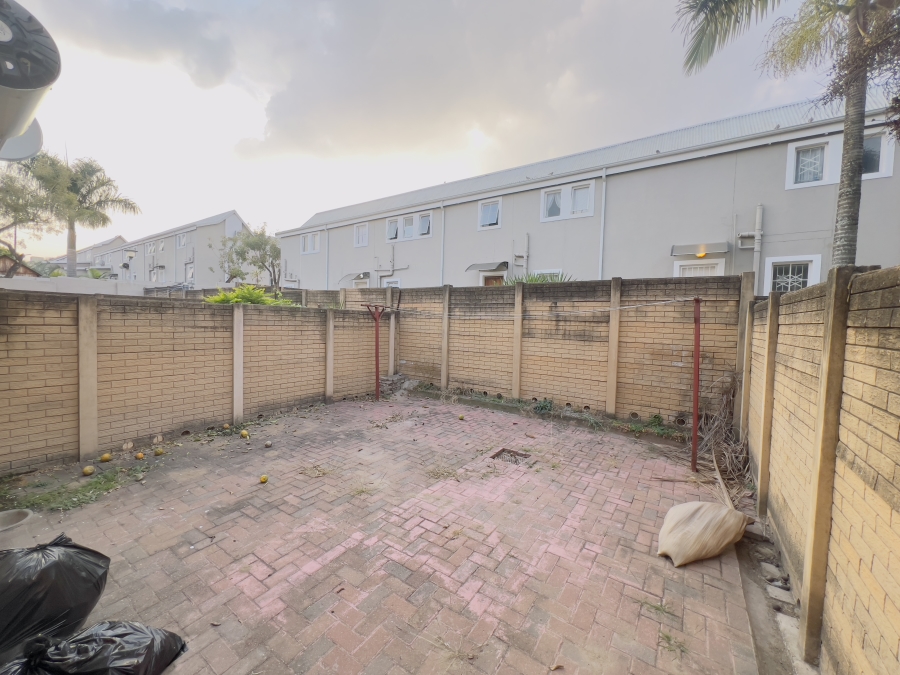 To Let 2 Bedroom Property for Rent in West Acres Mpumalanga