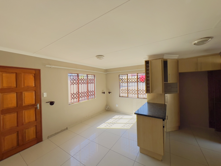 To Let 2 Bedroom Property for Rent in Karino Mpumalanga