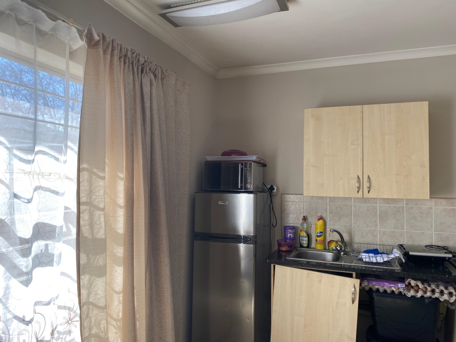 1 Bedroom Property for Sale in Middelburg Central Mpumalanga