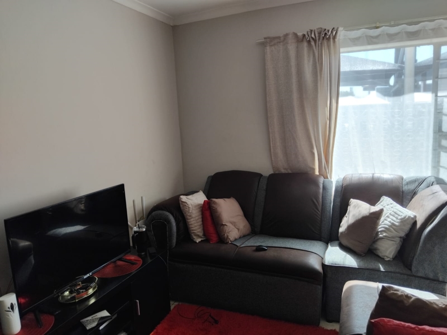 1 Bedroom Property for Sale in Middelburg Central Mpumalanga