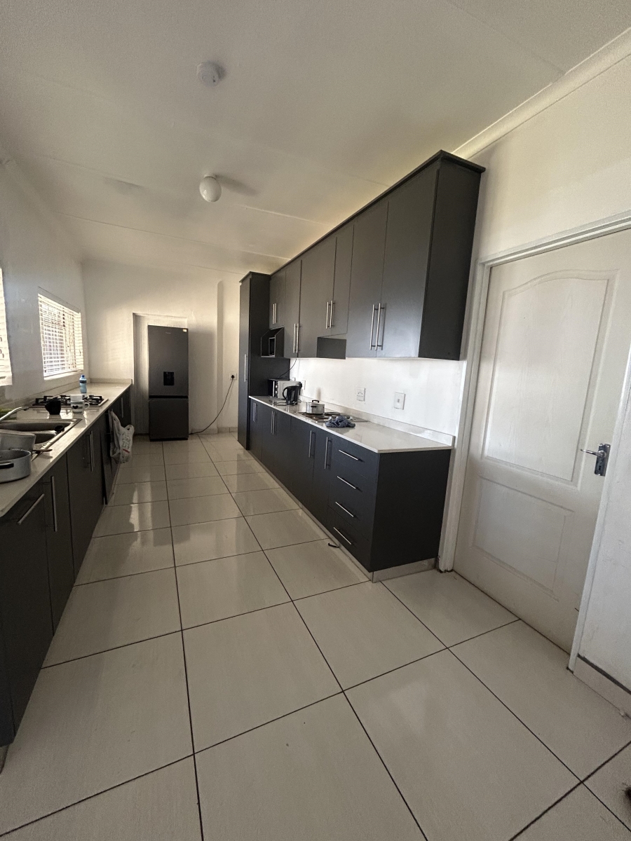 To Let 8 Bedroom Property for Rent in West Acres Mpumalanga