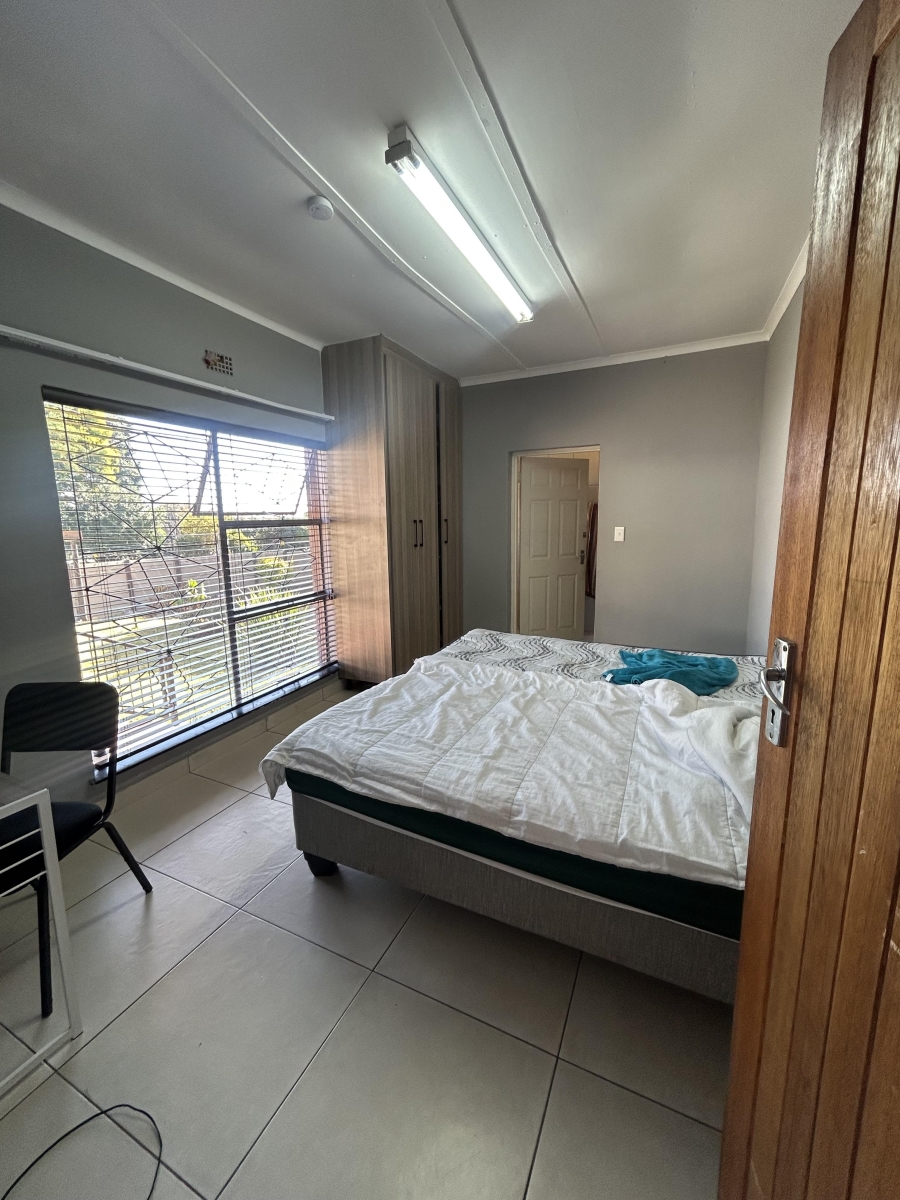 To Let 8 Bedroom Property for Rent in West Acres Mpumalanga
