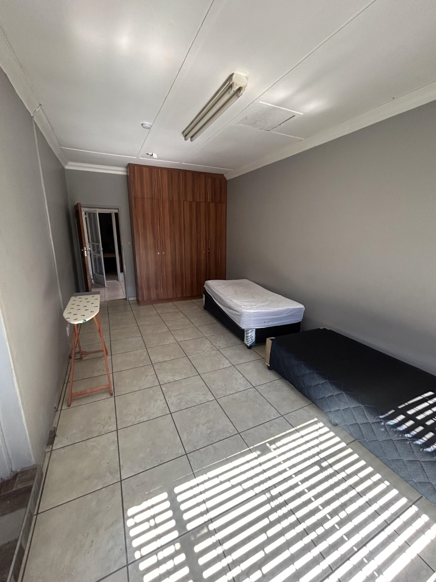 To Let 8 Bedroom Property for Rent in West Acres Mpumalanga