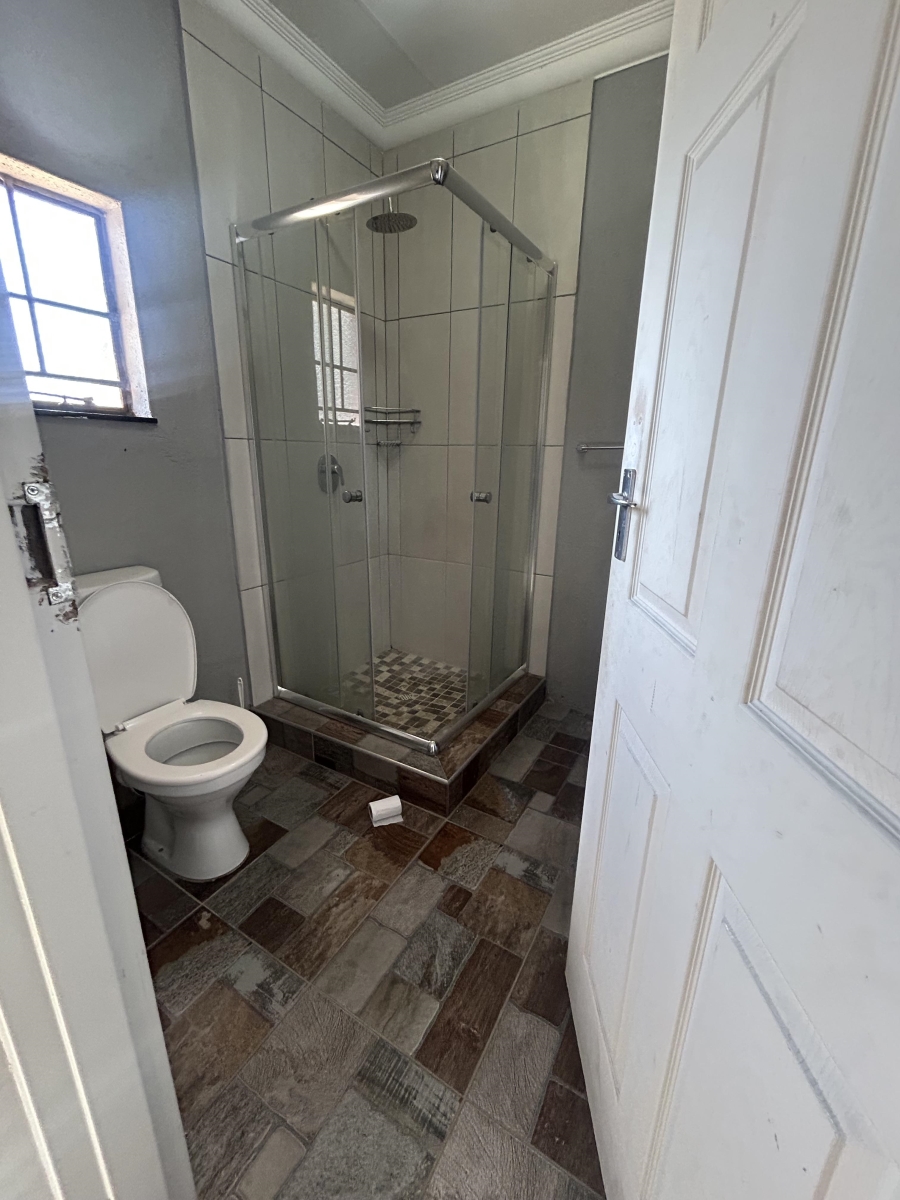 To Let 8 Bedroom Property for Rent in West Acres Mpumalanga
