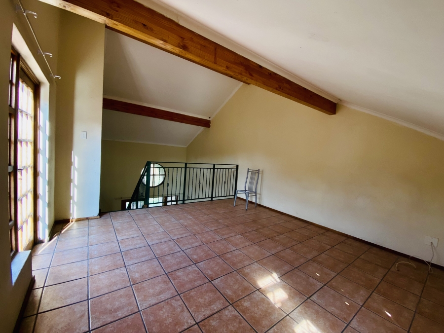 To Let 3 Bedroom Property for Rent in Riverside Park Mpumalanga