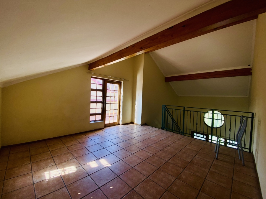 To Let 3 Bedroom Property for Rent in Riverside Park Mpumalanga