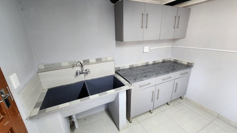 To Let commercial Property for Rent in White River Mpumalanga