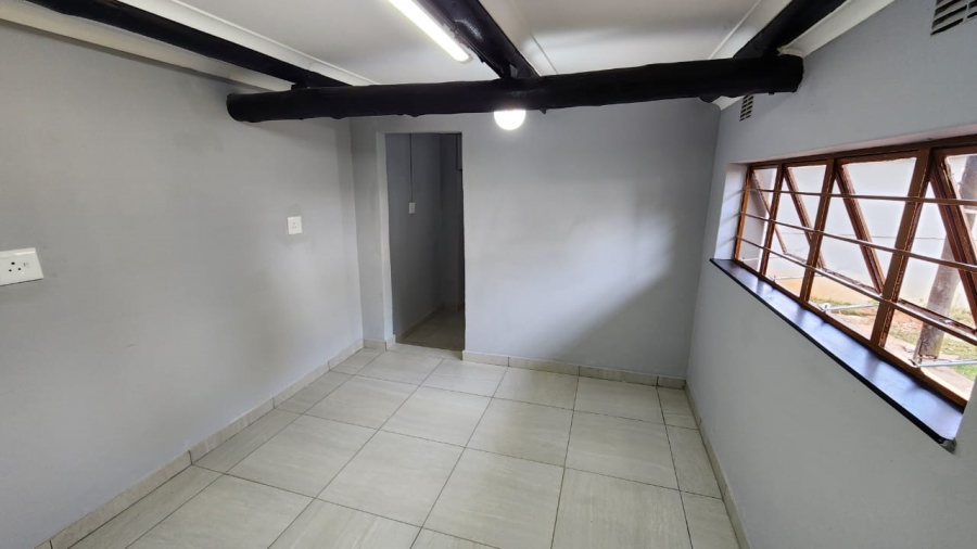 To Let commercial Property for Rent in White River Mpumalanga