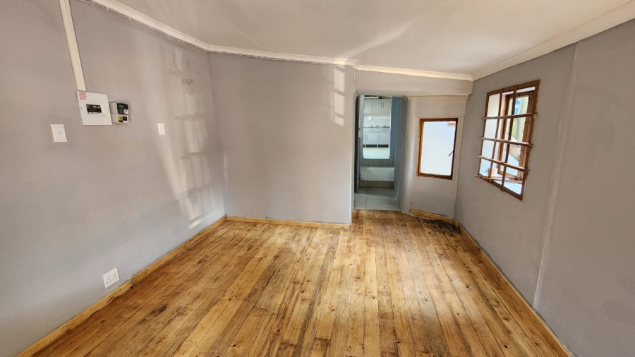 To Let commercial Property for Rent in White River Mpumalanga