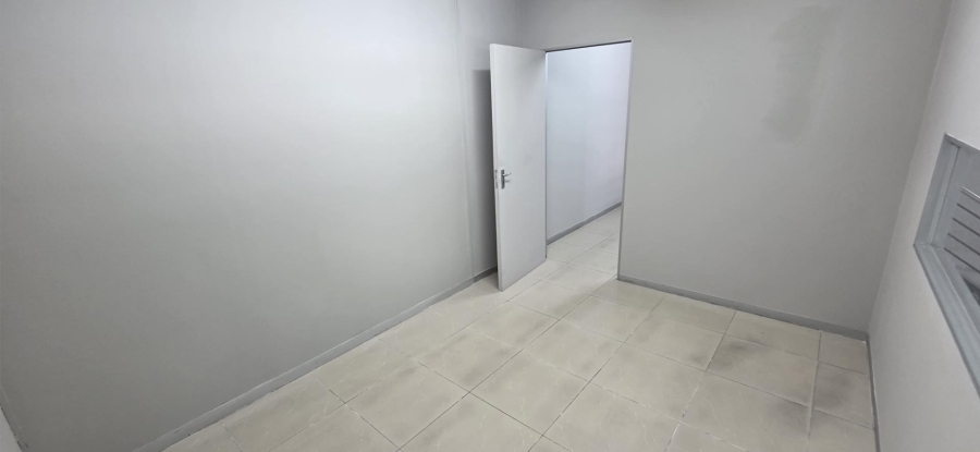 To Let commercial Property for Rent in Riverside Park Mpumalanga