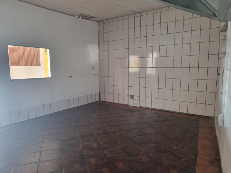 To Let commercial Property for Rent in Sonheuwel Mpumalanga