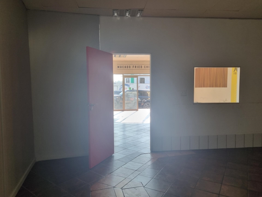 To Let commercial Property for Rent in Sonheuwel Mpumalanga