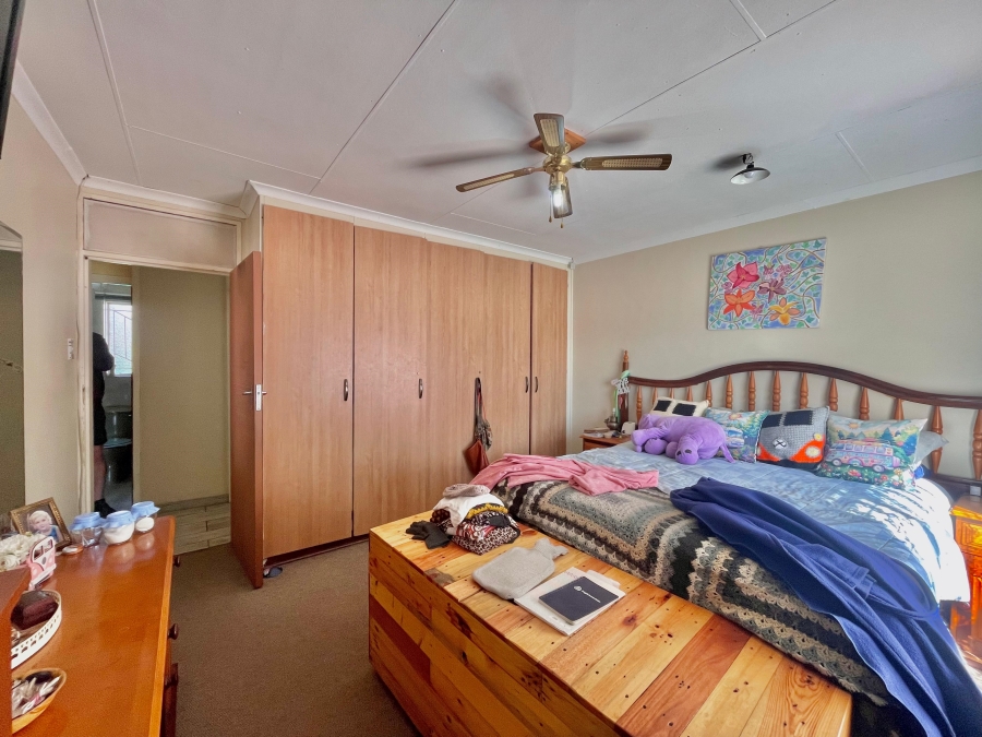 3 Bedroom Property for Sale in Cosmosrand Mpumalanga