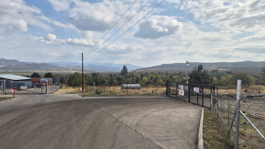 Commercial Property for Sale in Boschrand Heights Mpumalanga