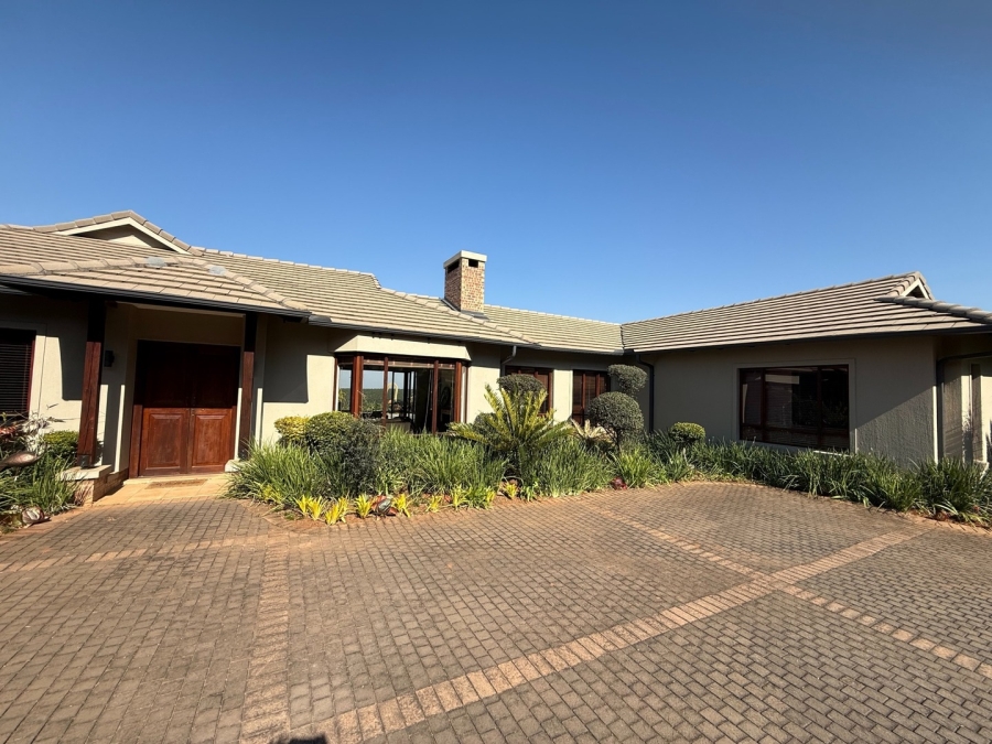 To Let 4 Bedroom Property for Rent in White River Estates Mpumalanga