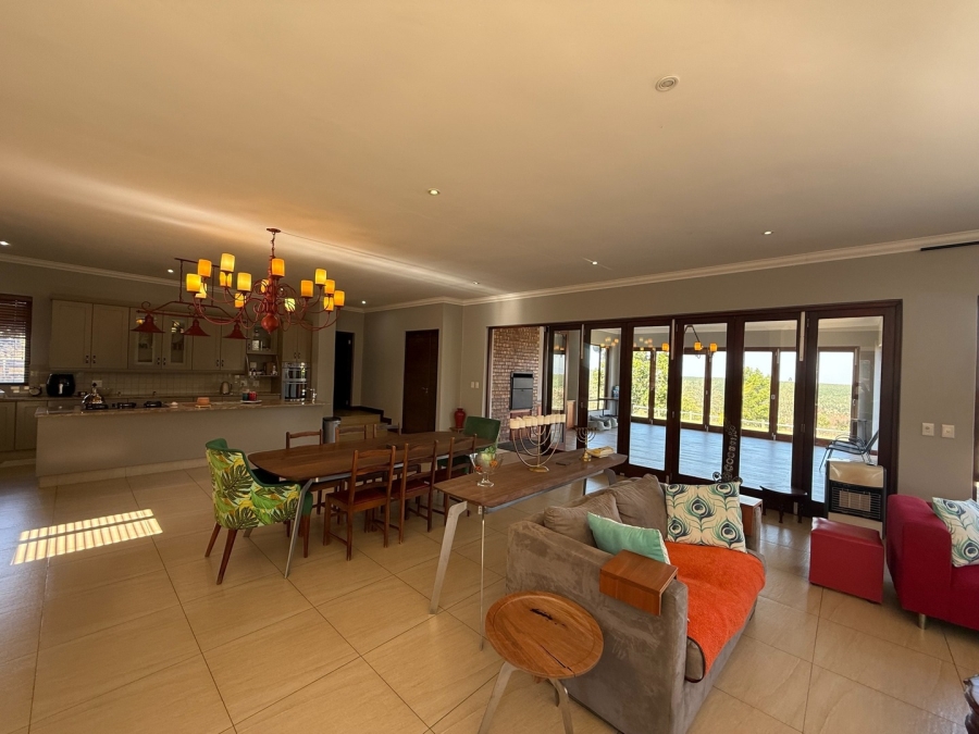 To Let 4 Bedroom Property for Rent in White River Estates Mpumalanga