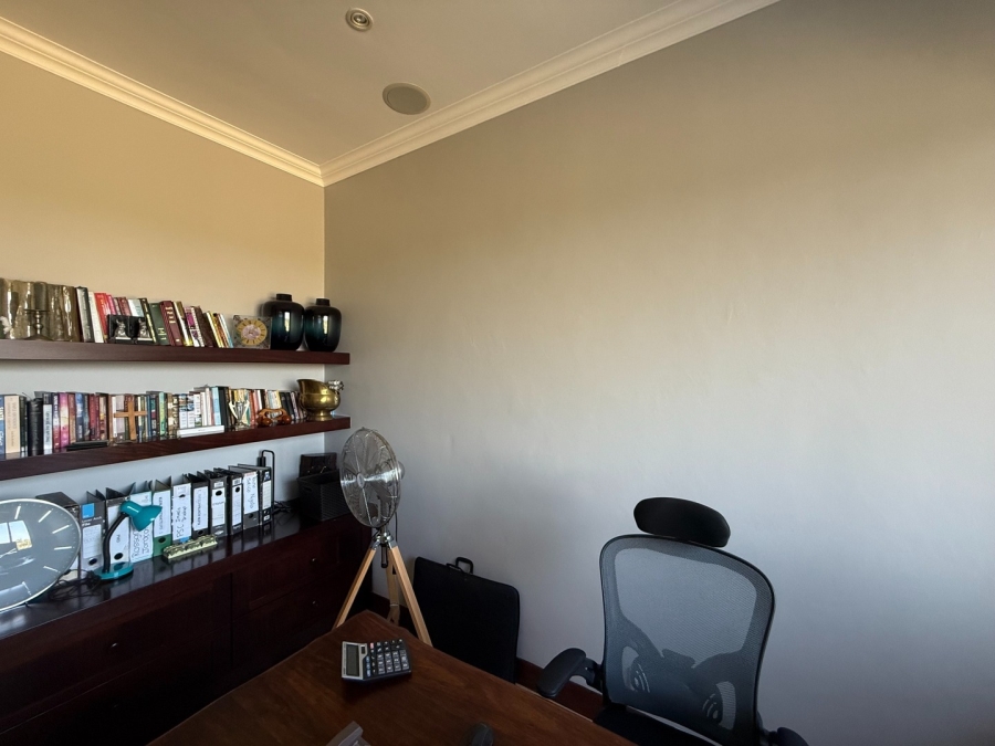 To Let 4 Bedroom Property for Rent in White River Estates Mpumalanga