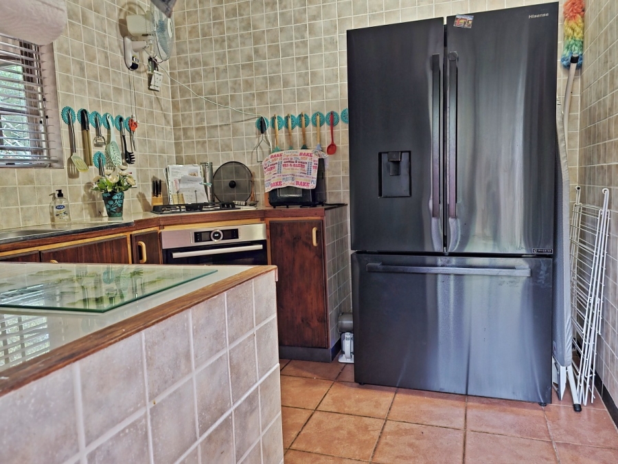 5 Bedroom Property for Sale in Marloth Park Mpumalanga