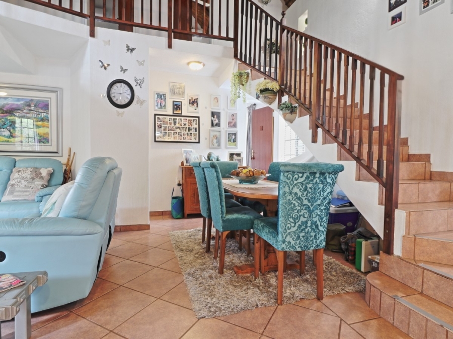 5 Bedroom Property for Sale in Marloth Park Mpumalanga