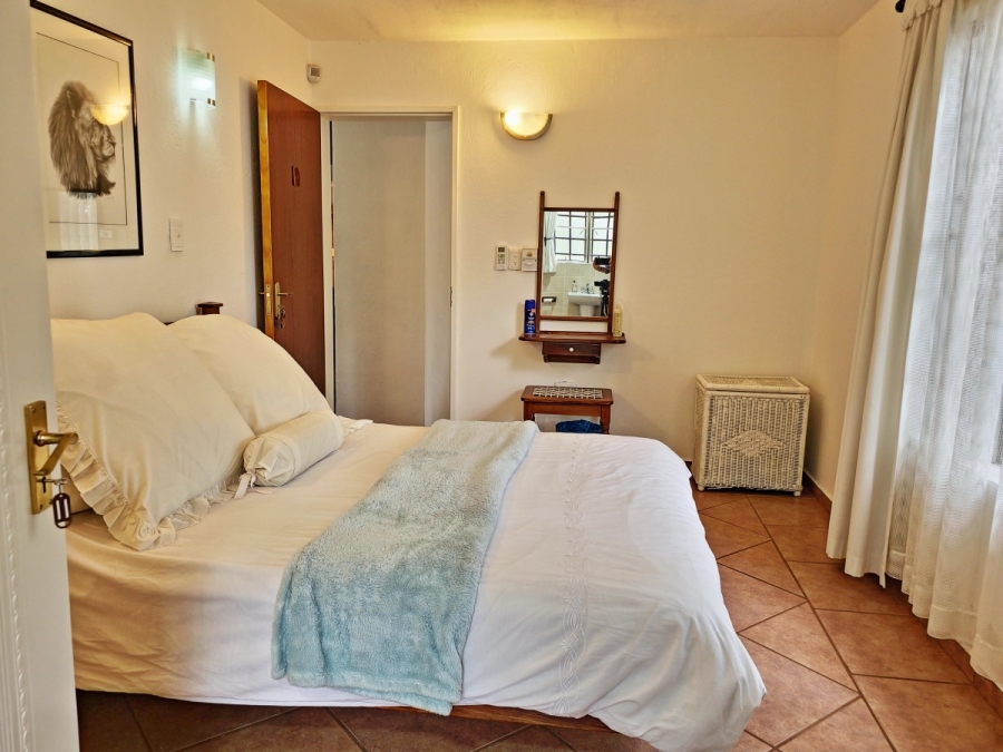 5 Bedroom Property for Sale in Marloth Park Mpumalanga