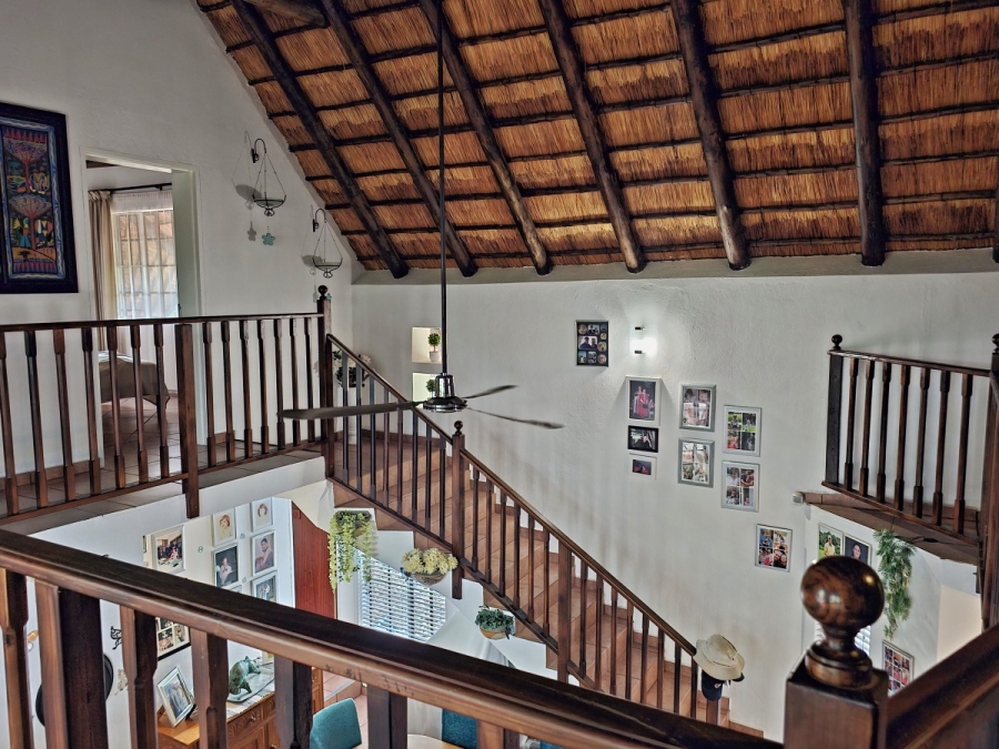 5 Bedroom Property for Sale in Marloth Park Mpumalanga