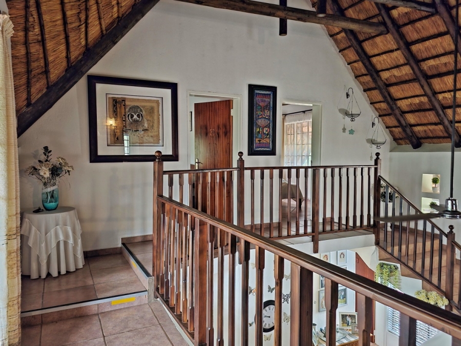 5 Bedroom Property for Sale in Marloth Park Mpumalanga