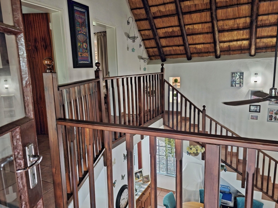 5 Bedroom Property for Sale in Marloth Park Mpumalanga