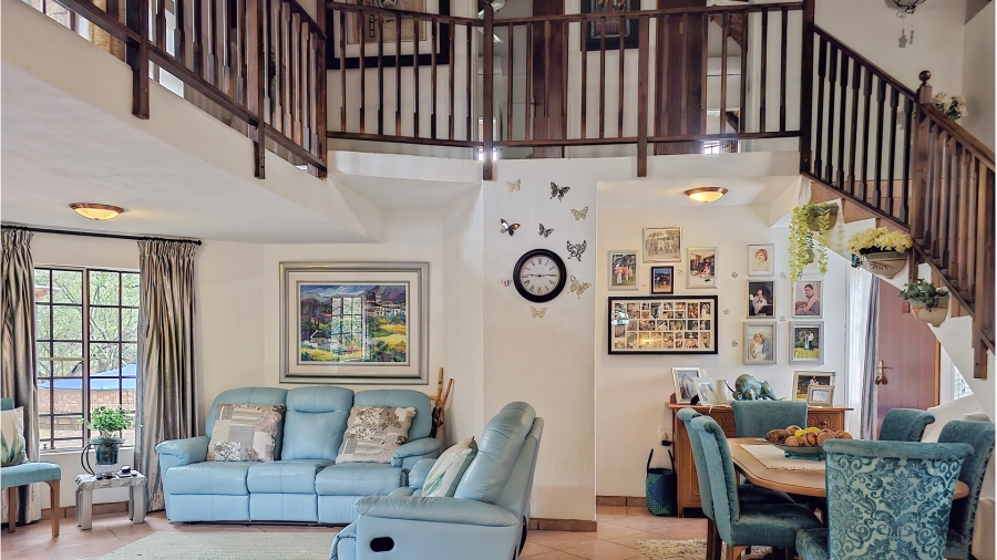 5 Bedroom Property for Sale in Marloth Park Mpumalanga