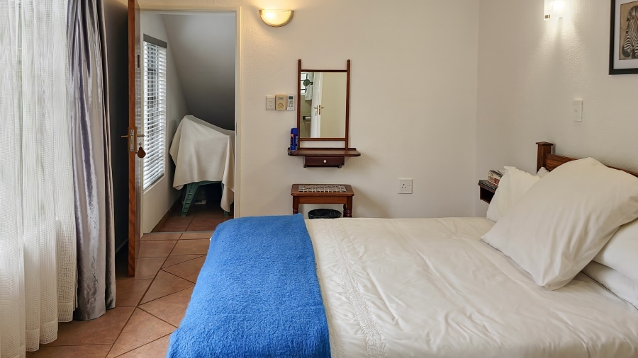 5 Bedroom Property for Sale in Marloth Park Mpumalanga