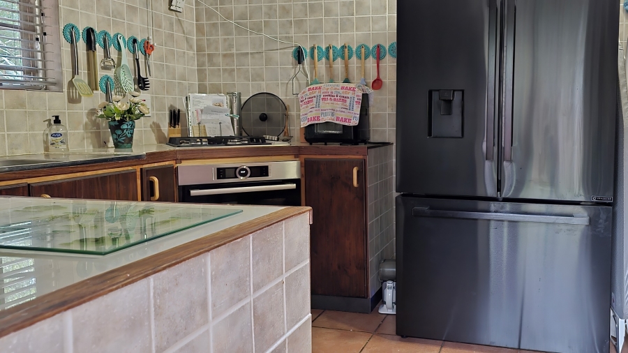 5 Bedroom Property for Sale in Marloth Park Mpumalanga