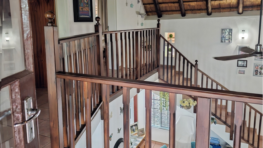 5 Bedroom Property for Sale in Marloth Park Mpumalanga