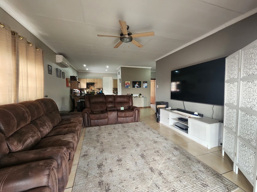 3 Bedroom Property for Sale in West Acres Ext 47 Mpumalanga