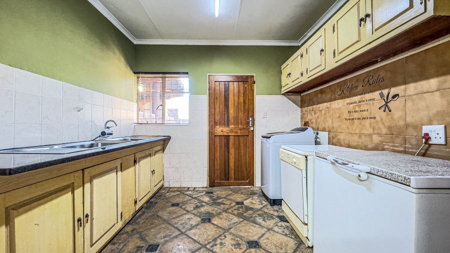 4 Bedroom Property for Sale in West Acres Ext 6 Mpumalanga