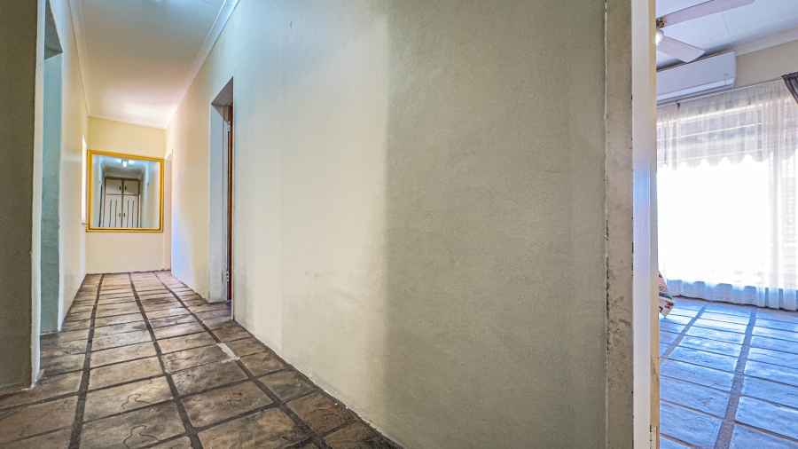 4 Bedroom Property for Sale in West Acres Ext 6 Mpumalanga