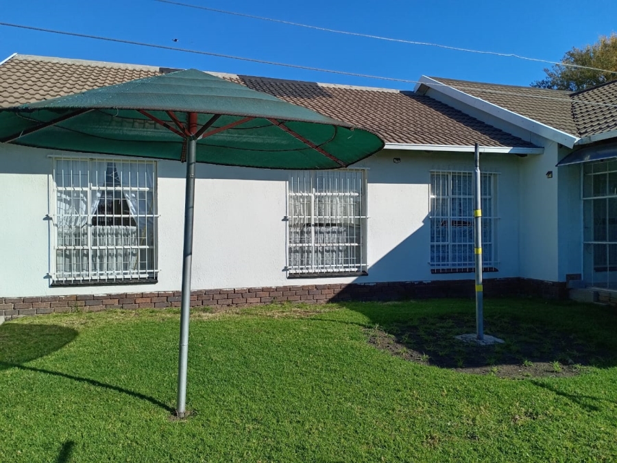 To Let 4 Bedroom Property for Rent in Charl Cilliers Mpumalanga