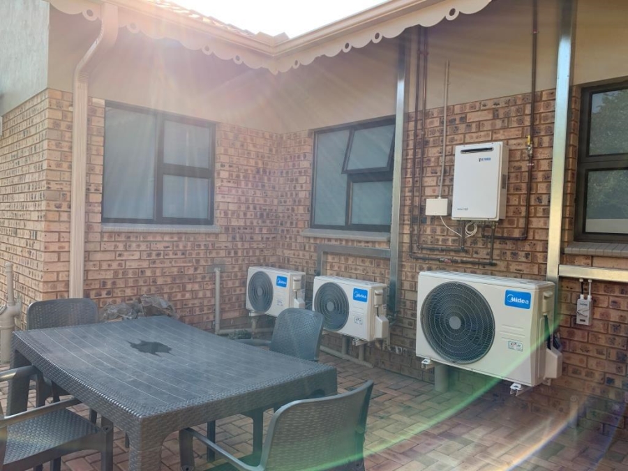 4 Bedroom Property for Sale in Kranspoort Mpumalanga